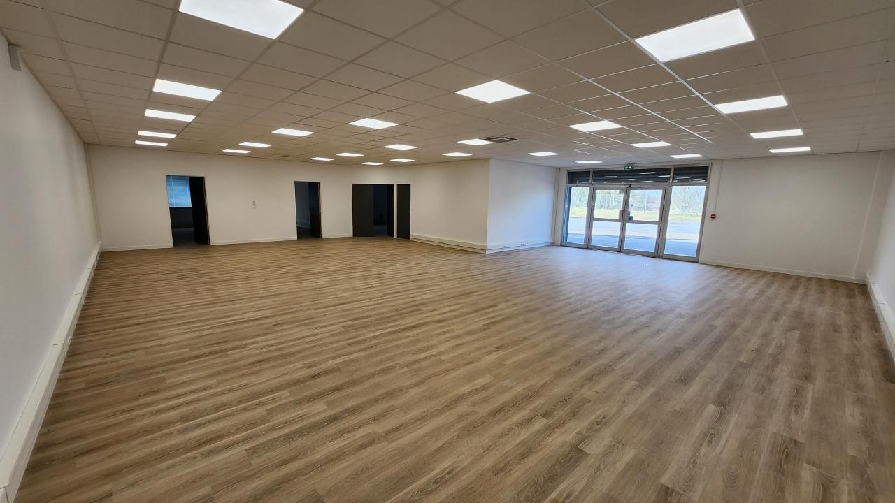 Local d'activité Croissy-Beaubourg 3808m² Location local d'activité Croissy-Beaubourg Seine-et-Marne OLACT2530356 6